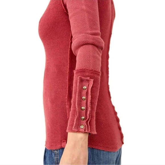 🆕️ Free People Freya Mock Neck Top - Picture 3 of 10